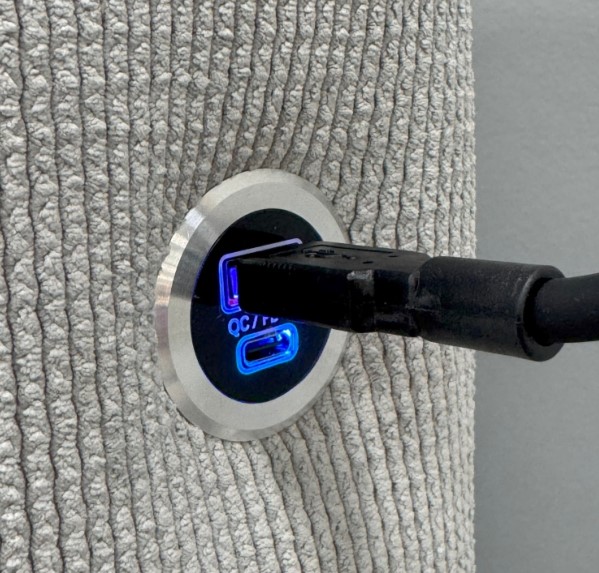 USB/TYPE-C порт для кровати «MILENA» 0